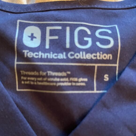 Figs dark blue technical collection scrub top - Picture 3 of 6